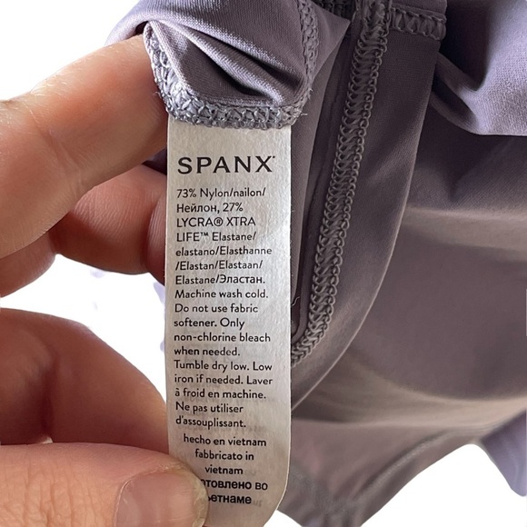 Spanx Go Lightly At-The-Hip Tank Size Small Satin Purple - Picture 7 of 13